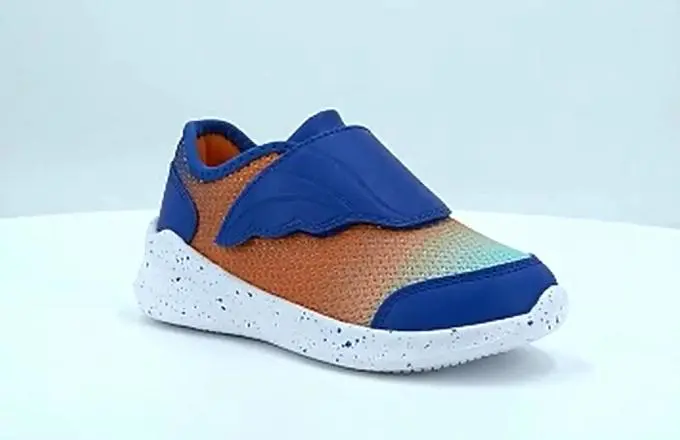 Boy abd Girl Baby Walking Shoes Infant Sneakers Non-Slip First Walking Shoes Breathable Mesh Shoes